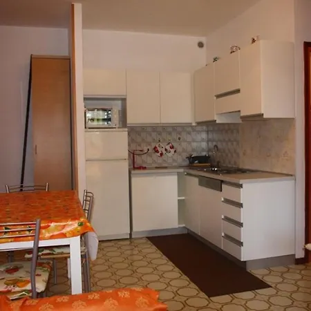 Ai Pianeti I And Ii-two-bedroom Apartment *